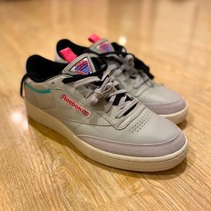 New Reebok men’s shoes 12